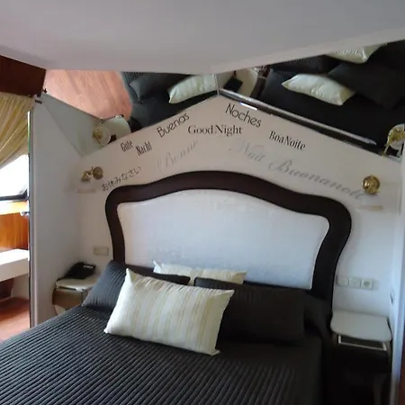 Alda Santa Cristina فندق